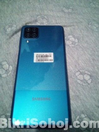 Samsung A12